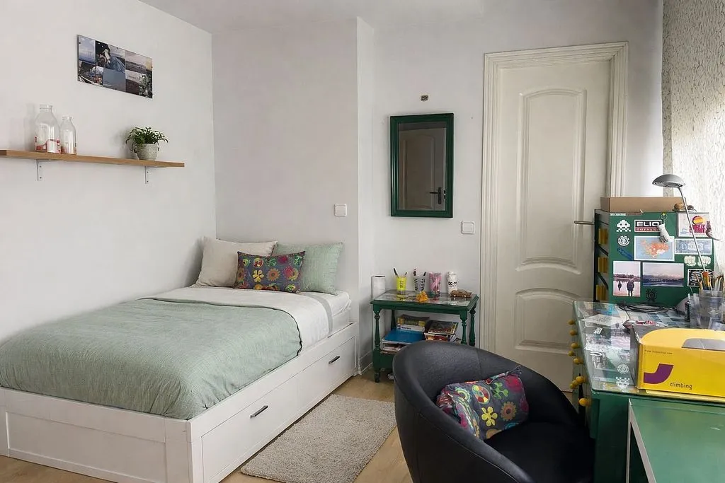 bedroom