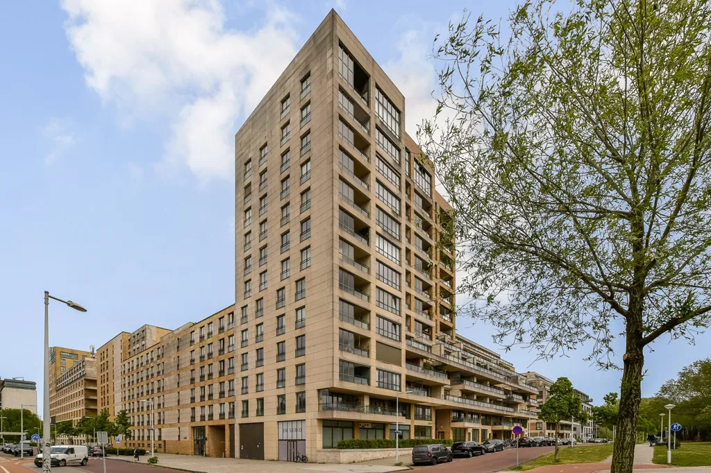 5-toaline korter asukohas Amsterdam