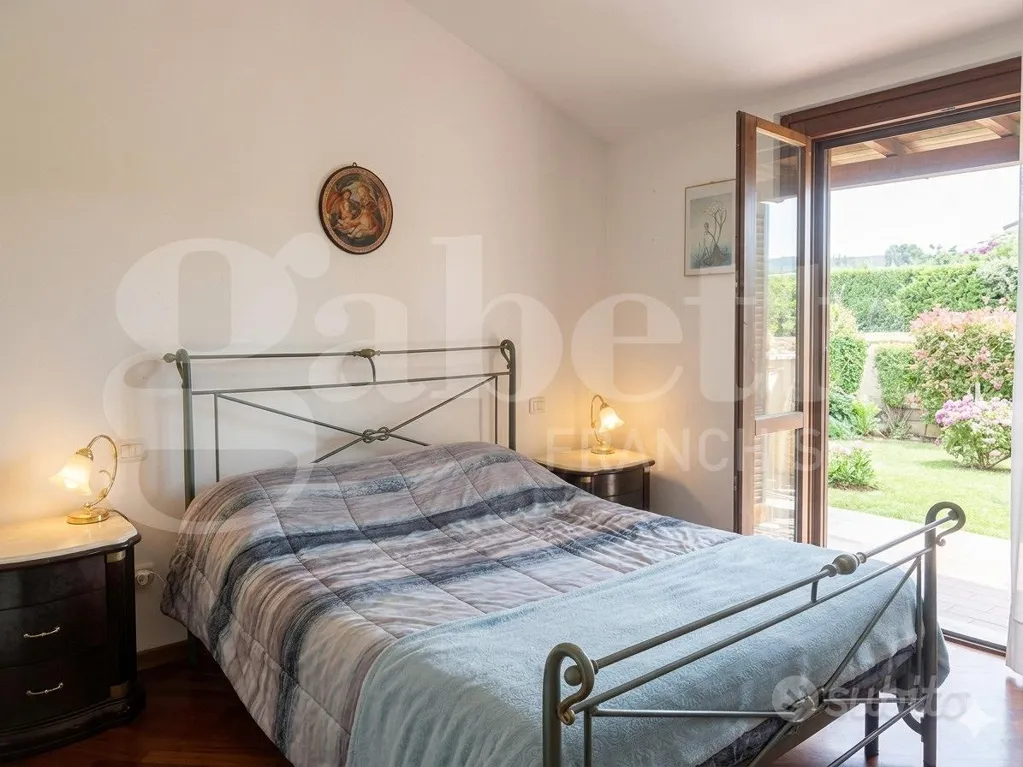 Magamistoad - New-Condition Apartment with Garden in Terni