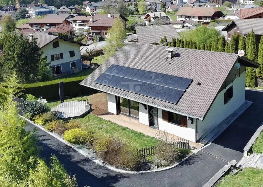 Vue aérienne - Chalet Luxueux avec Vue Montagne à Thônes