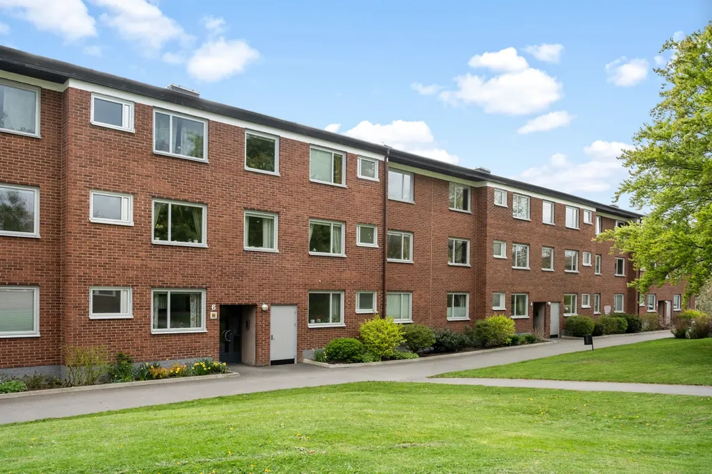 Välivaade - Spacious 2-Bedroom Apartment with Balcony in Kungsbacka