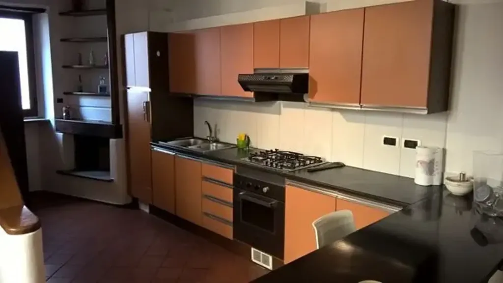 Cuisine - Restored Terraced House in Sansepolcro
