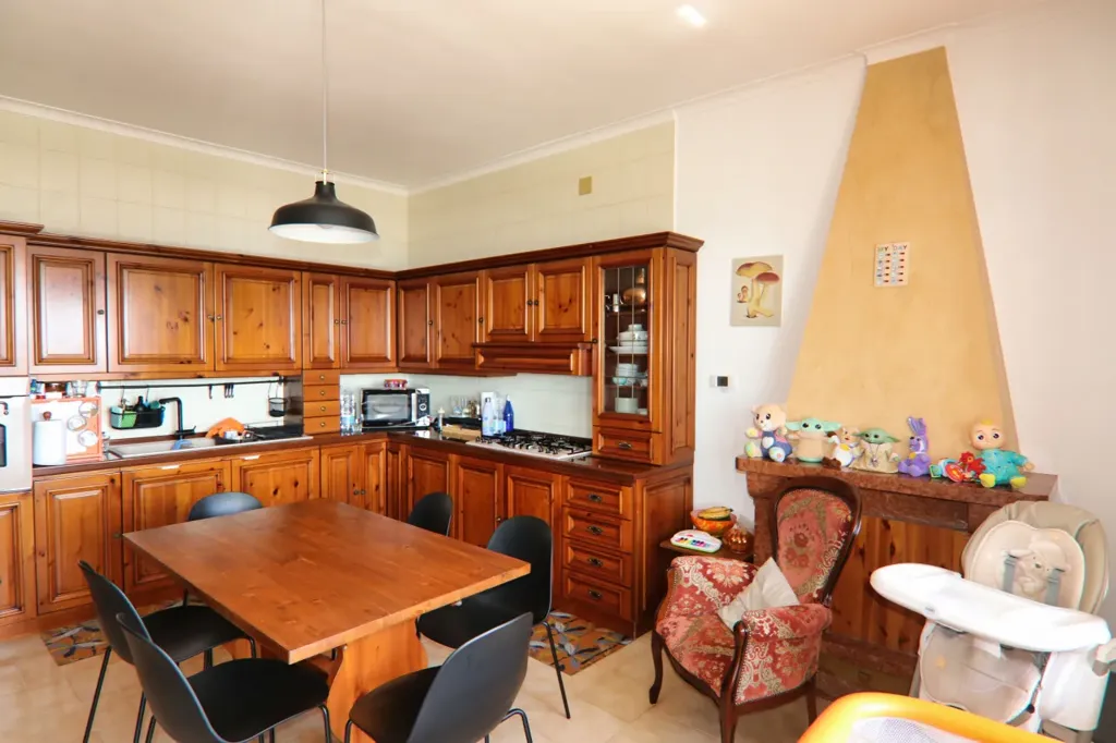 Söögituba - Hilltop Villa with Panoramic Views in Eboli