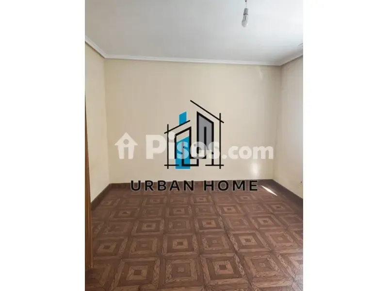Toad - Apartment with Terrace in San Claudio, León