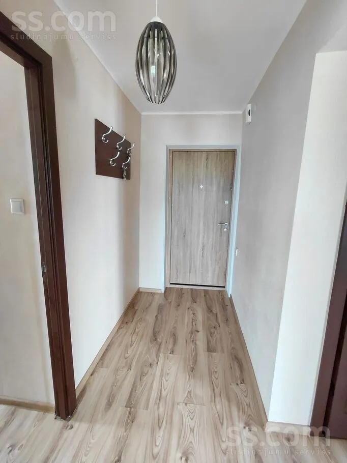 Ingresso - Renovated Apartment with Balcony in Rundāles