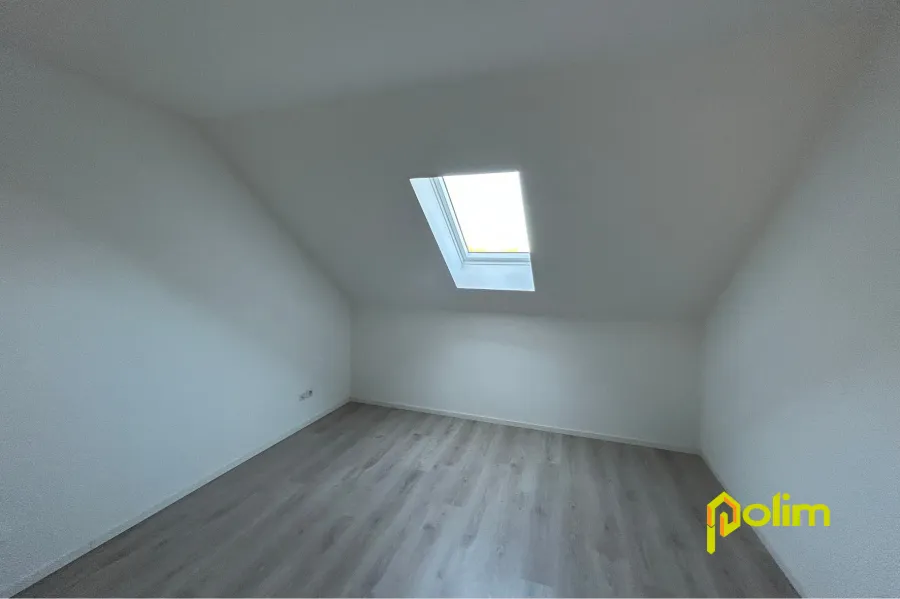 Rooms - Duplex Apartment with Balcony in Metz