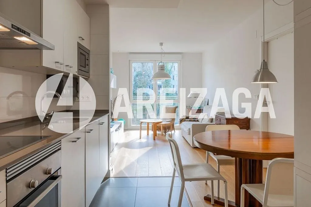 Kitchen - Modern Flat with South Orientation in San Sebastián