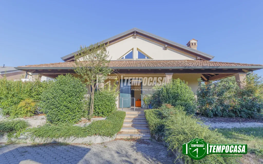 Extérieur - Modern Villa with Garden in Piacenza