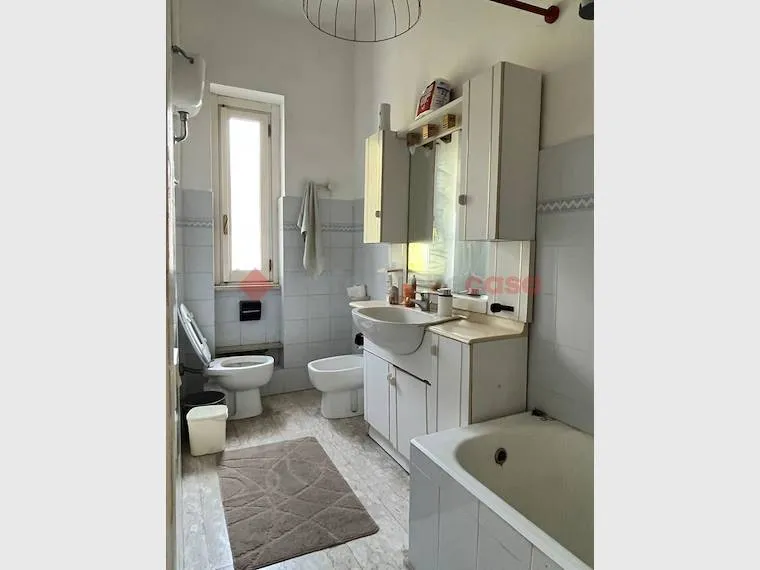 Bagni - Central 4-Bedroom Apartment in Cassino