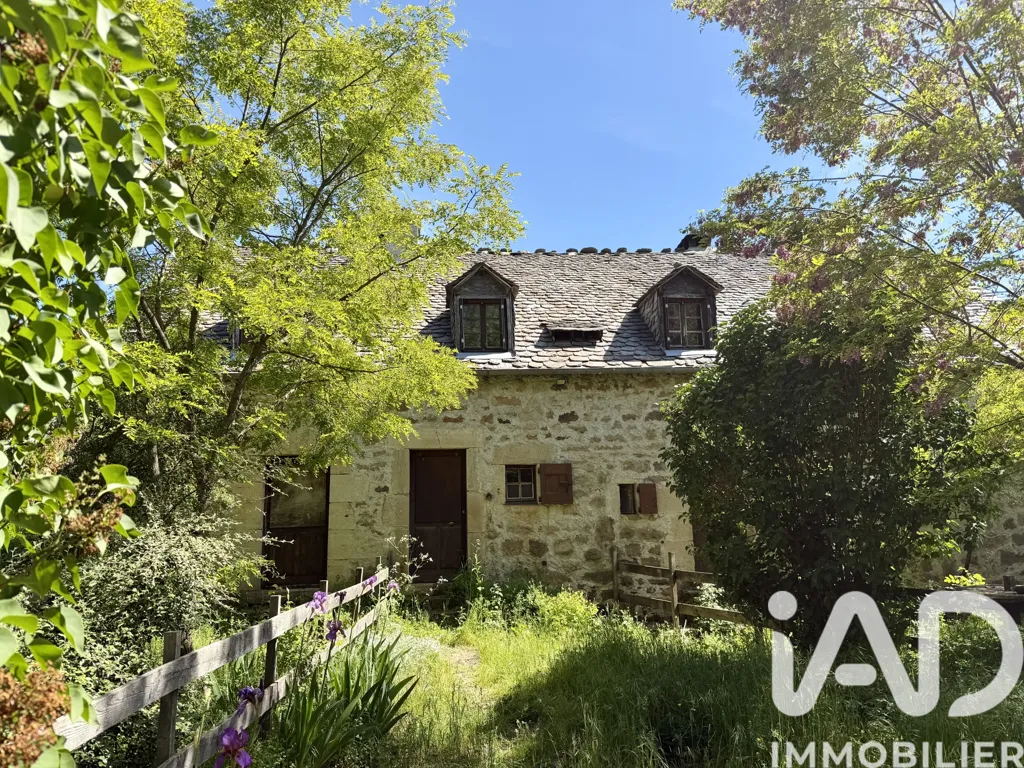 Exterior - Charming Stone House with Garden near Mende