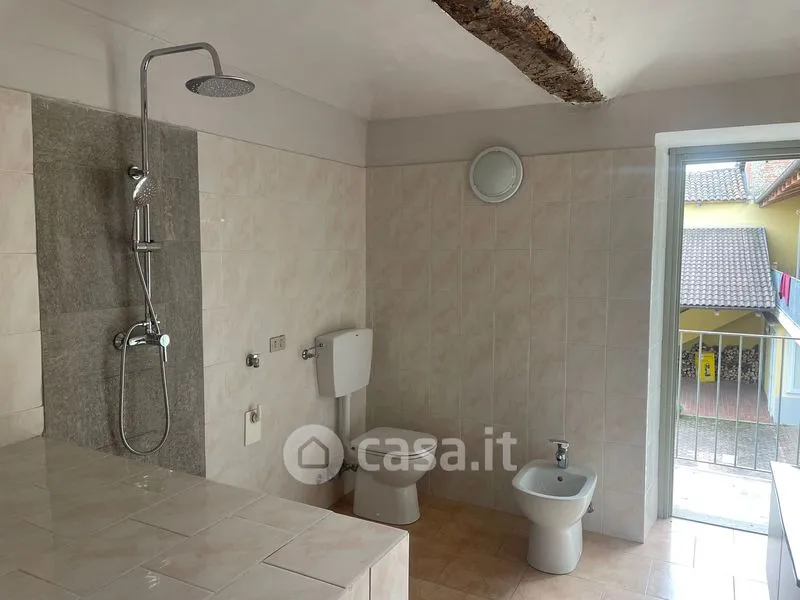 Salles de bain - Fully Furnished Apartment with Balconies in Piea