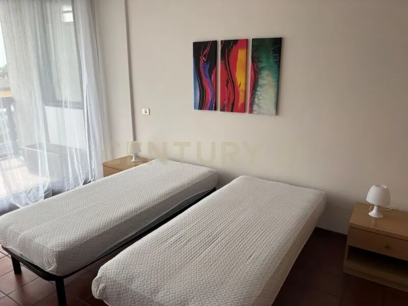 Magamistoad - Modern 2-Bedroom Apartment in Verona