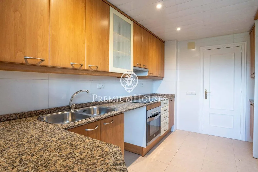 Cucina - Luxury Penthouse with Sea View in Gavà Mar