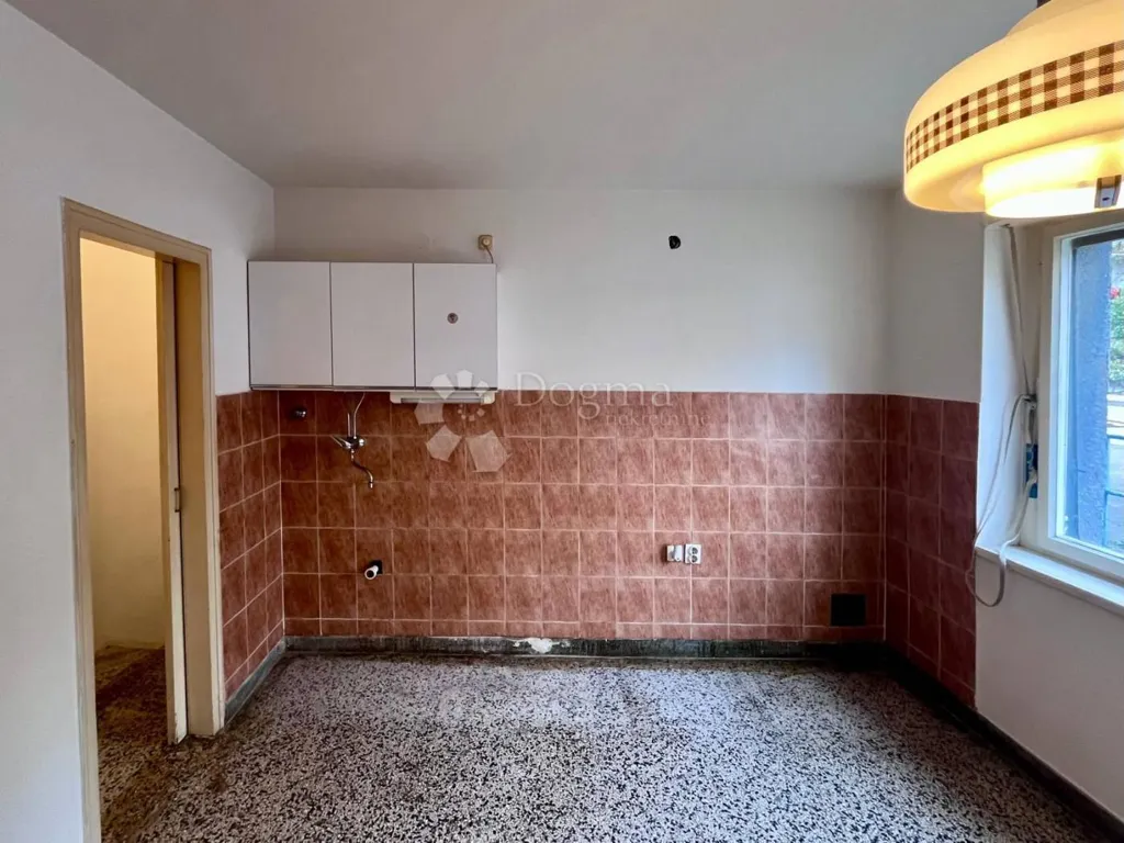 Cuisine - Two-Bedroom Apartment with Balcony in Opatija