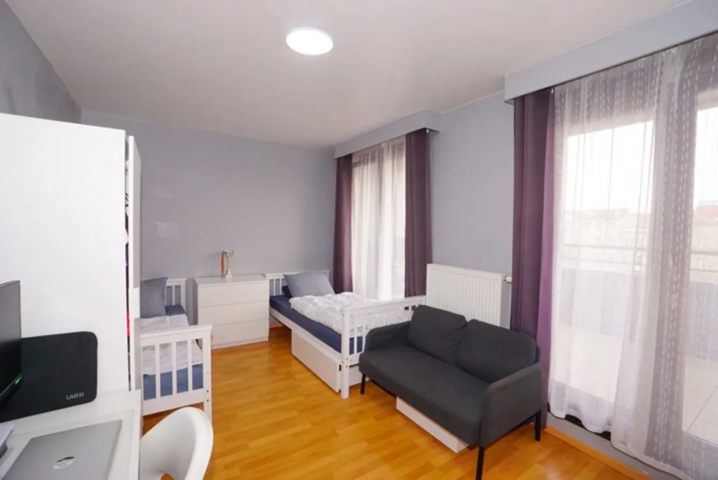 Magamistoad - Duplex with Terraces in Anderlecht