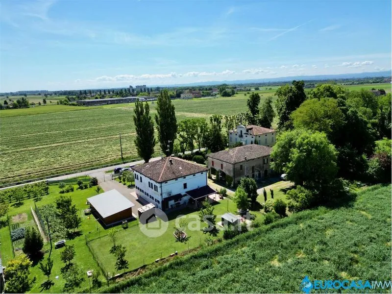 Õhuvaade - Detached House with Garden in Modena