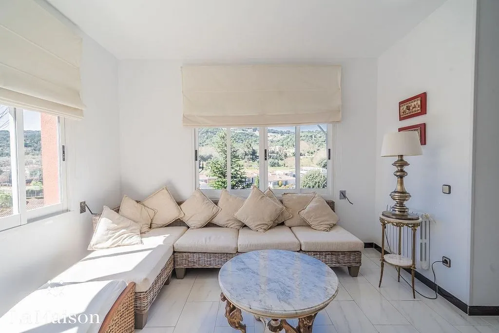 Living Room - Luxury House with Pool in Arenys de Munt