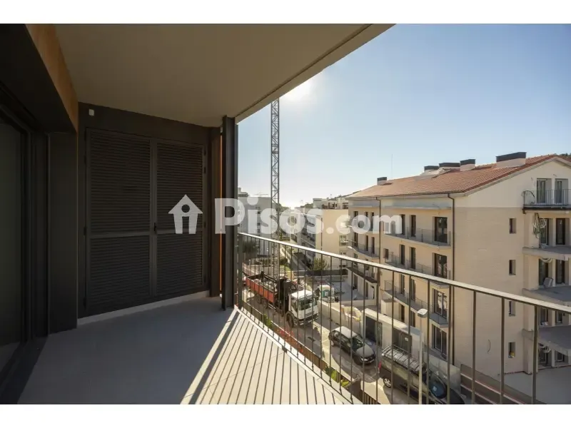 Rõdu - New Duplex with Pool in Tiana