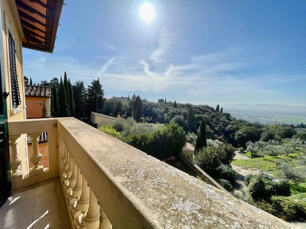 Rõdu - Period Villa with City View in Florence