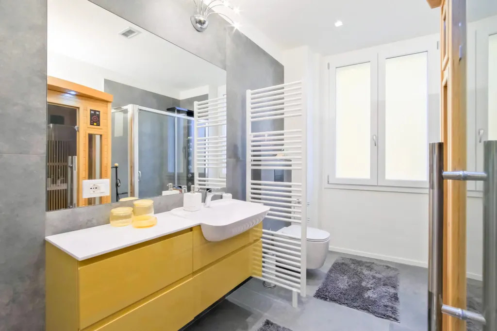 Salles de bain - Rustic Apartment with Historic View in Florence