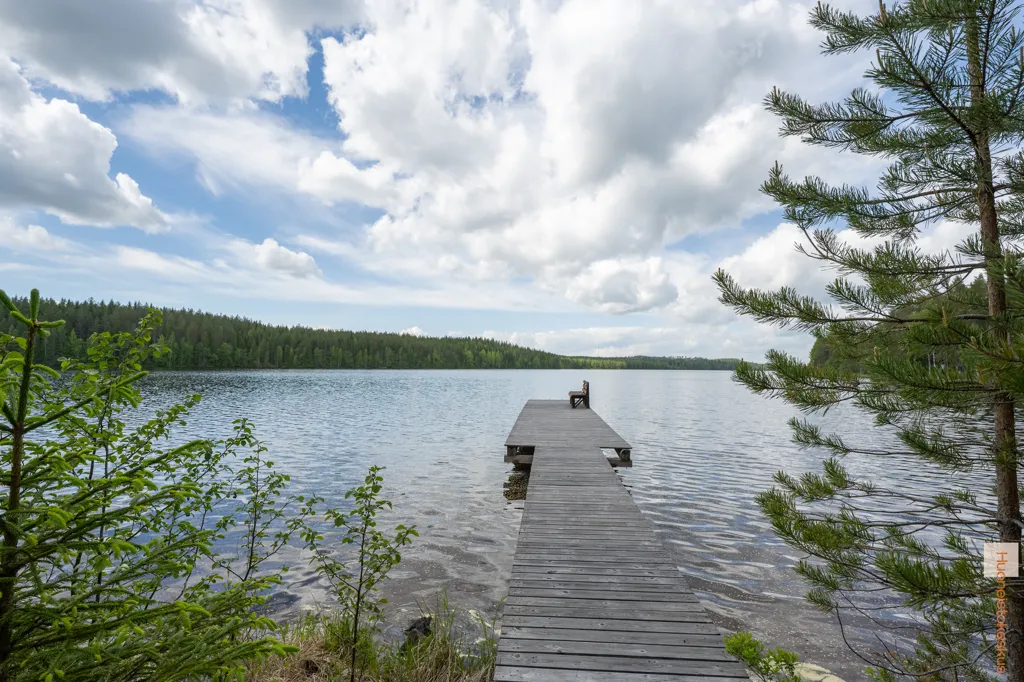 Cottage with Private Lakefront in Pihtipudas