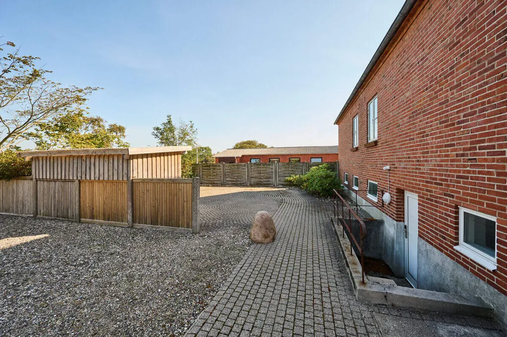 Välivaade - Two-Bedroom Terraced House in Vemb