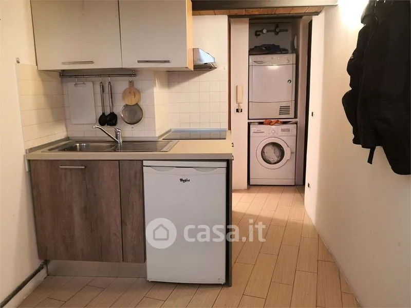 Kitchen - Arched Bilocale in Genoa's Historic Centre