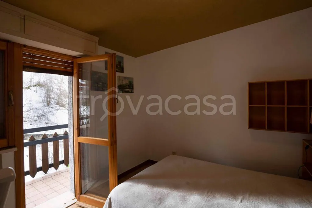 Bedrooms - Trilocale with Mountain View near Saint Grée