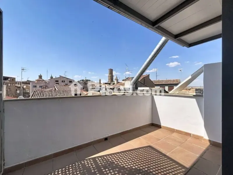 Terrasse - Duplex with Balcony Views in Tudela