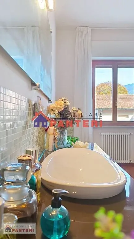 Salles de bain - Luxury Villa with Private Garden in Capannori, Tuscany