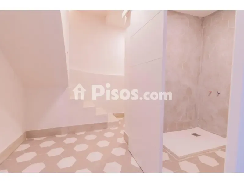Bagni - Traditional Chalet with Balcony in Burriana