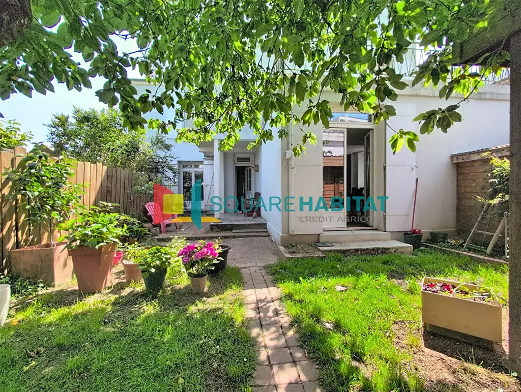 Aed - Charming 1930s House with Garden in Angers
