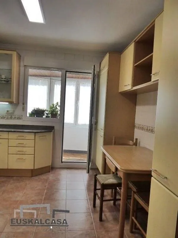 Kitchen - Furnished Flat with Terrace in Ametzola