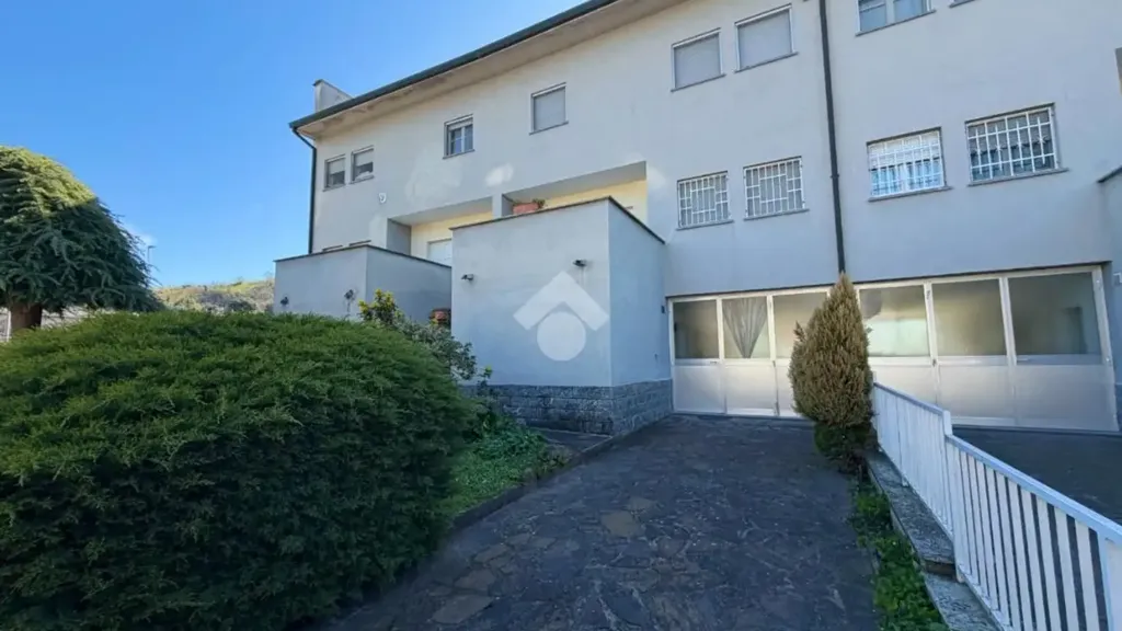 Esterno - Terraced Villa with Garden in Broni