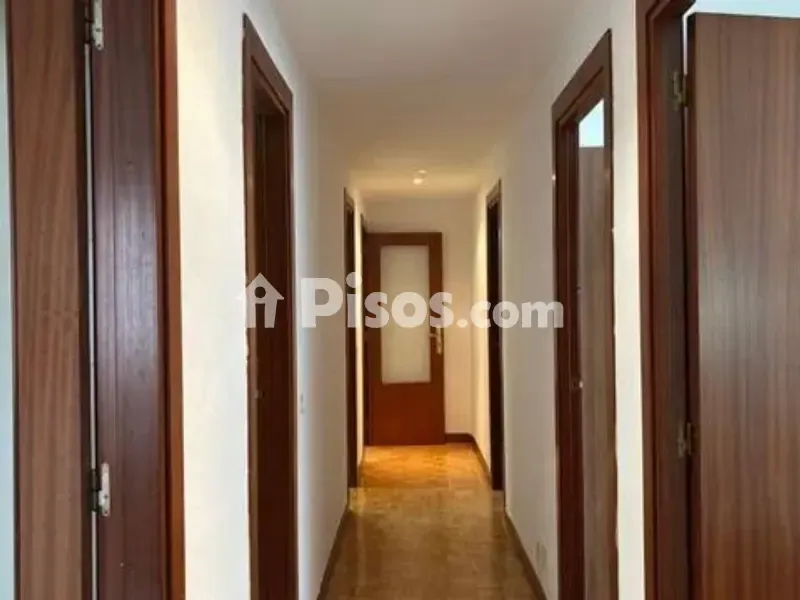 Entrée - Bright Apartment with Balcony in Logroño