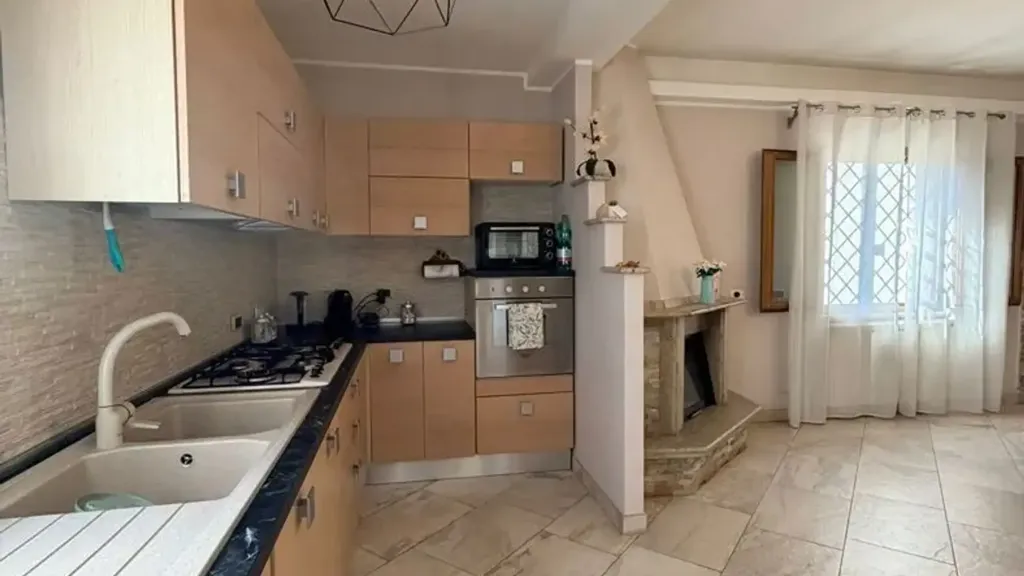 Cucina - Rustic Villa with Olive Grove in Lanuvio
