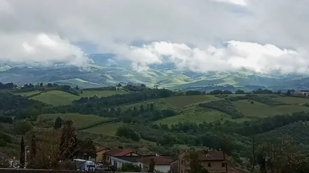 Panoramic Apartment with Balcony in Gambassi Terme