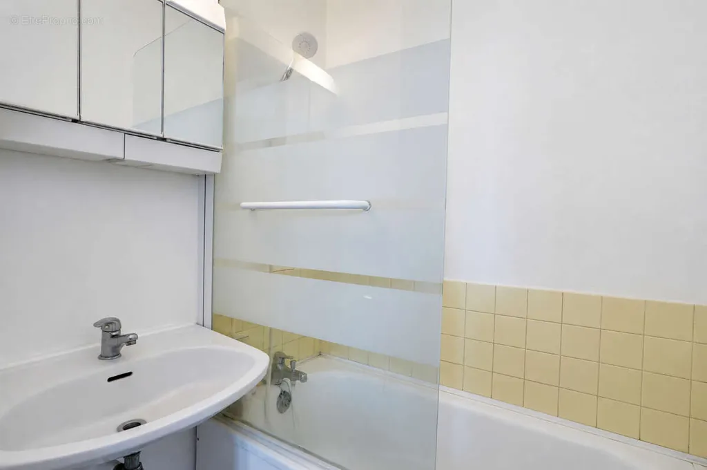 Vannitoad - Studio in Lille with Central Location