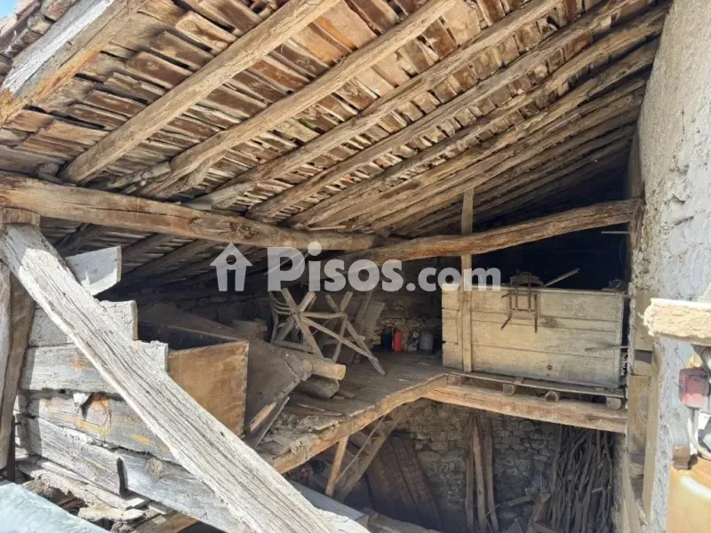 Toad - Traditional House with South View in Silio, Cantabria