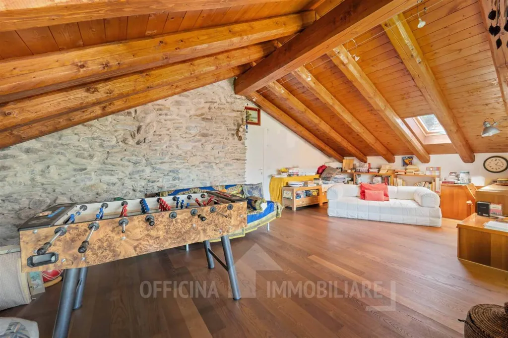 Pièces - Panoramic Villa with Lake View in Colico