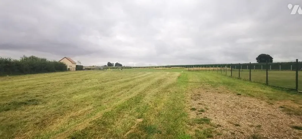 Jardin - Terrain Constructible à Barbery, Proche de Caen