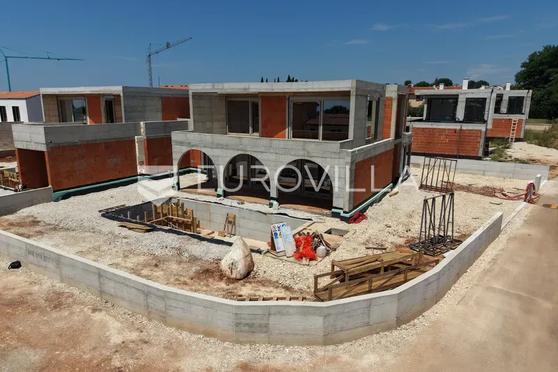 Välivaade - Semi-Detached Villa with Pool in Poreč