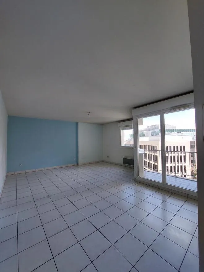 Toad - Apartment with Loggia in Petite Hollande
