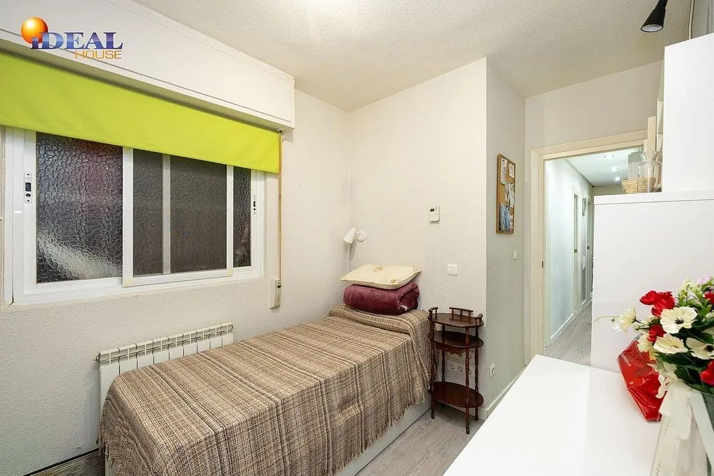Magamistoad - Furnished Flat in Gran Capitán, Granada