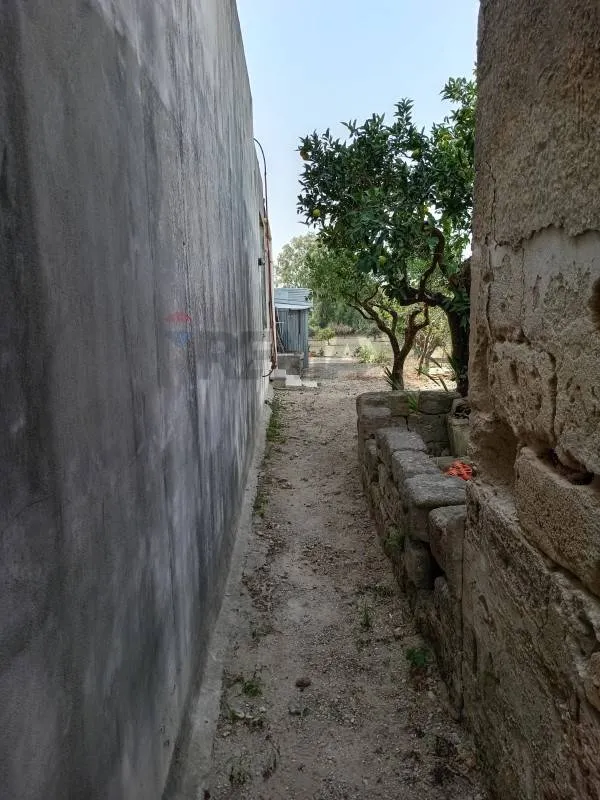 Aed - Buildable Land with Existing Structure in Trapani