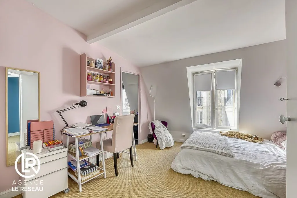 Chambres - Duplex Familial avec Charme Ancien à Boulogne-Billancourt