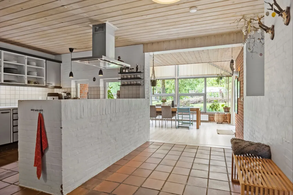 Cuisine - Fenced Villa with Garden in Fårup