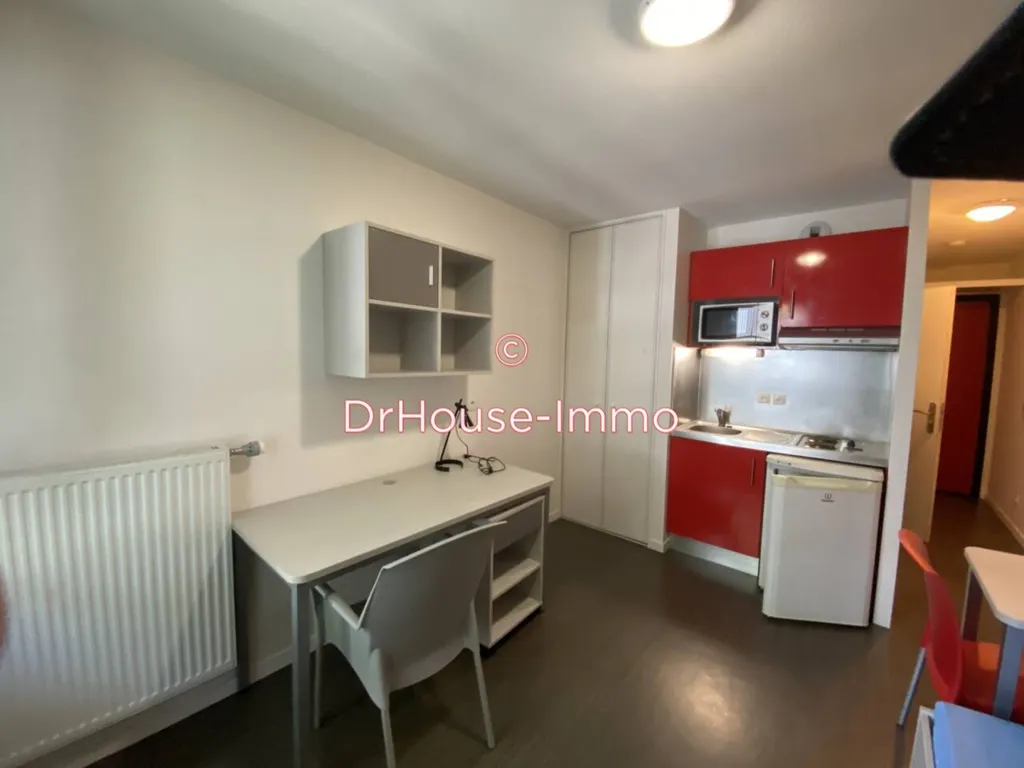 Cuisine - Studio avec Balcon dans le Centre de Grenoble