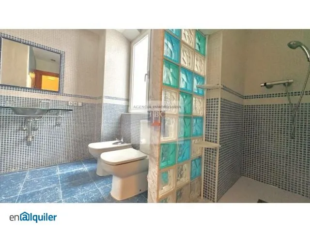 Salles de bain - Appartement 2 pièces à Alcoi / Alcoy