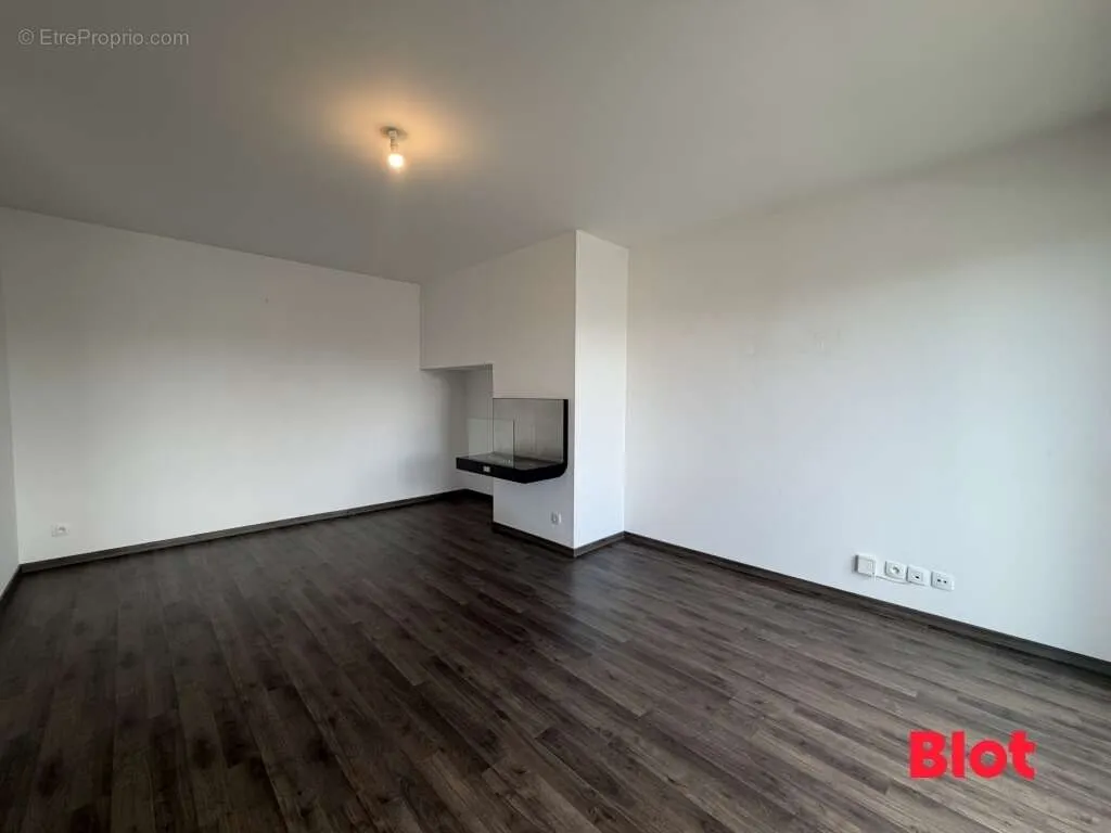 Pièces - Appartement 4 Pièces avec Terrasse au Mail à Rennes